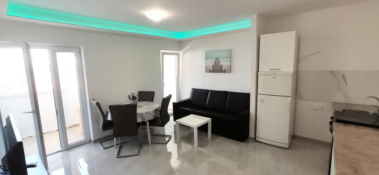 מאקרסקה Apartment Dolores מראה חיצוני תמונה
